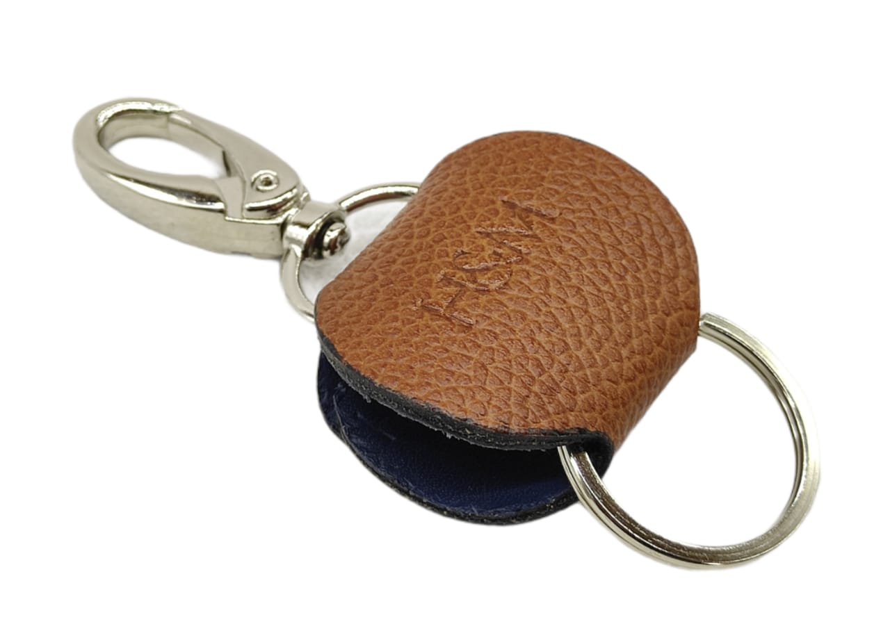 Ambur-Online-My-Town-8072660090-www.mytownonline.in - Leather Key Chains (24)