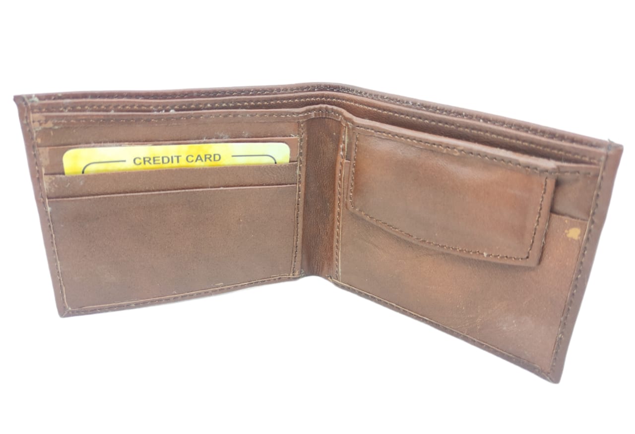 Ambur-Online-My-Town-8072660090-www.mytownonline.in - Leather Wallet (25)