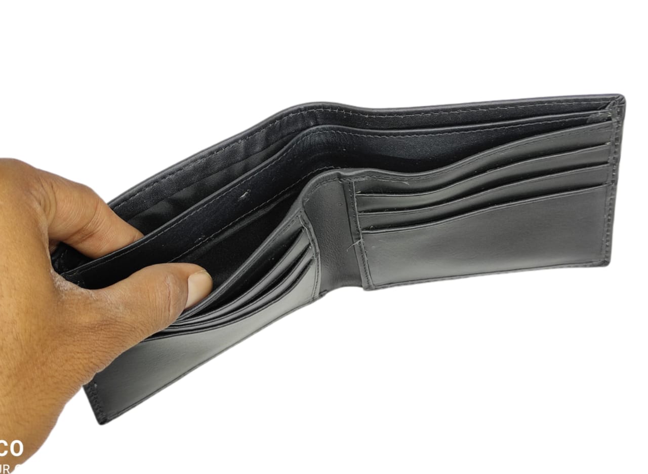 Ambur-Online-My-Town-8072660090-www.mytownonline.in - Leather Wallet (32)